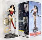 Preview: YAMATO Fantasy Figure DC Comics WONDER WOMAN by Luis Royo 1/6 Scale Statue