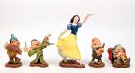Preview: WDCC Snow White mit 4 Zwergen - Porzellan Figur