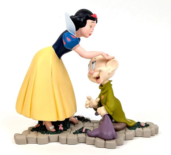 Snow White and Dopey - Démons & Merveilles