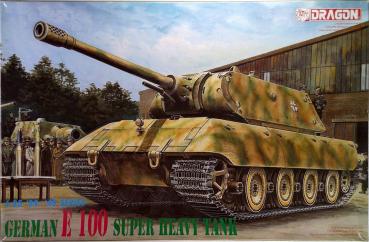 GERMAN E 100 SUPER HEAVY TANK 1/35 model kit DRAGON 6011