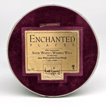 Preview: WDCC 11k412480 Snow White's Wishing Well