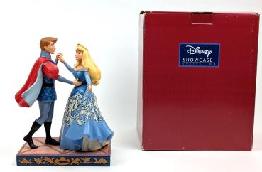 Disney Traditions, Aurora & Prinz Philipp Swept Up In The Moment 4059733 – Top