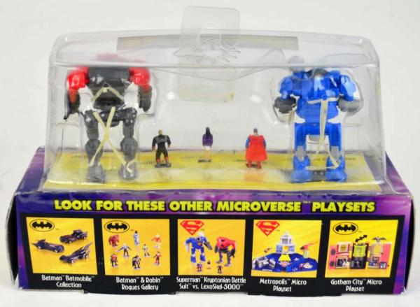Kenner MICROVERSE Superman Kryptonian Battle Suit vs. Lexoskel-5000 Set