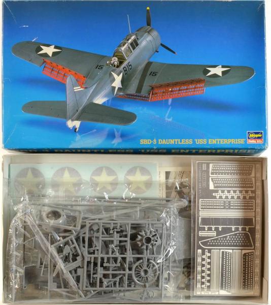 SBD-3 DAUNTLESS USS ENTERPRISE 1/48 model kit HASEGAWA 09169