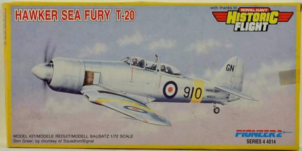 HAWKER SEA FURY T-20 1/72  model kit  PIONEER2  4014